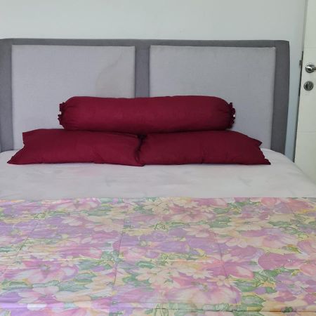 Apartemen Springlake Summarecon Bekasi-By Bu Johan Экстерьер фото