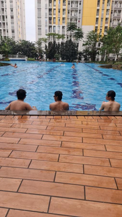Apartemen Springlake Summarecon Bekasi-By Bu Johan Экстерьер фото