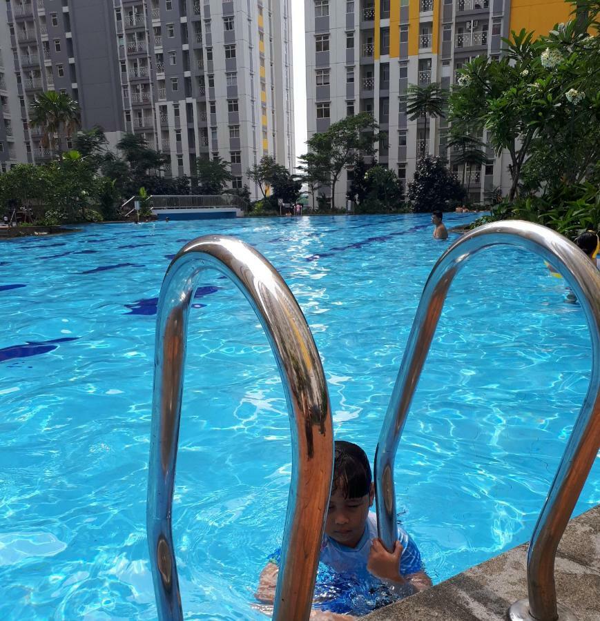 Apartemen Springlake Summarecon Bekasi-By Bu Johan Экстерьер фото