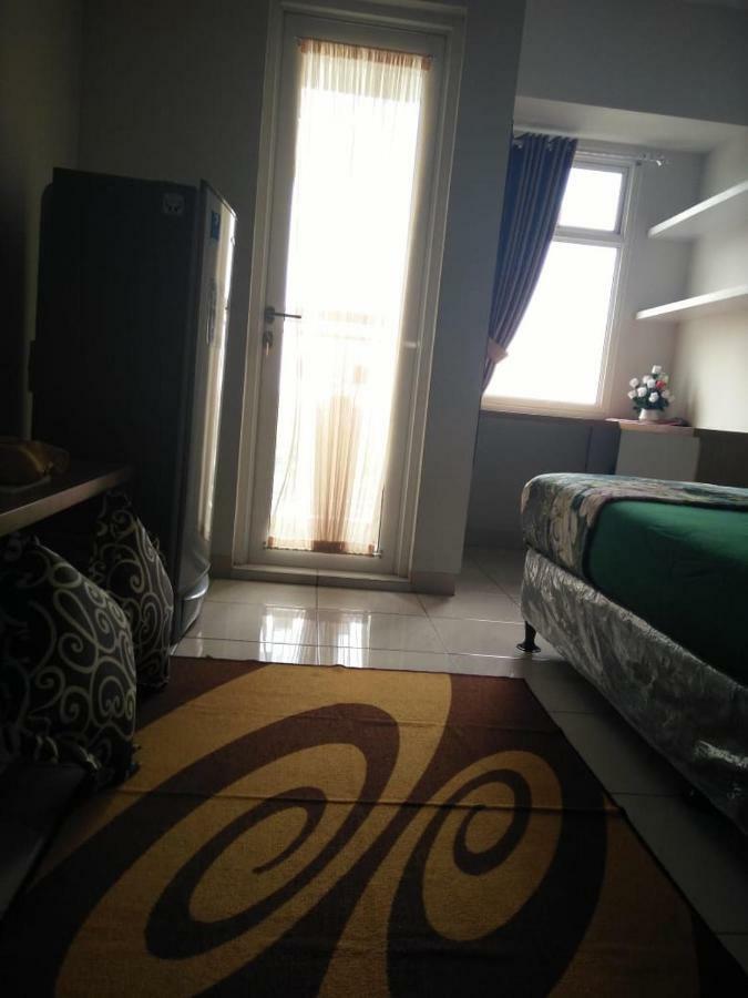 Apartemen Springlake Summarecon Bekasi-By Bu Johan Экстерьер фото